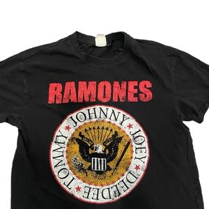 Ramones T shirt
